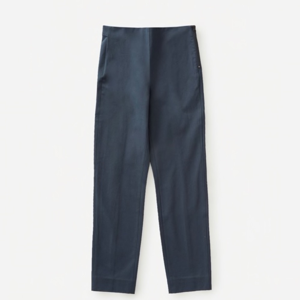 Everlane The Stretch Cotton Pant in Navy, Ankle